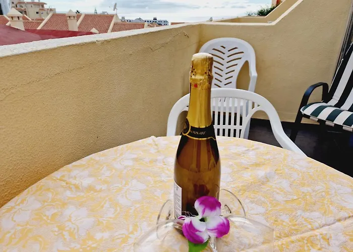 Mareverde 1 & Ocean View Будинок відпочинку *